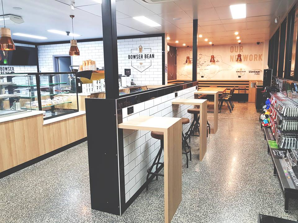 Bowser Bean Cafe | cafe | 702 Creswick Rd, Wendouree VIC 3355, Australia | 0353319157 OR +61 3 5331 9157
