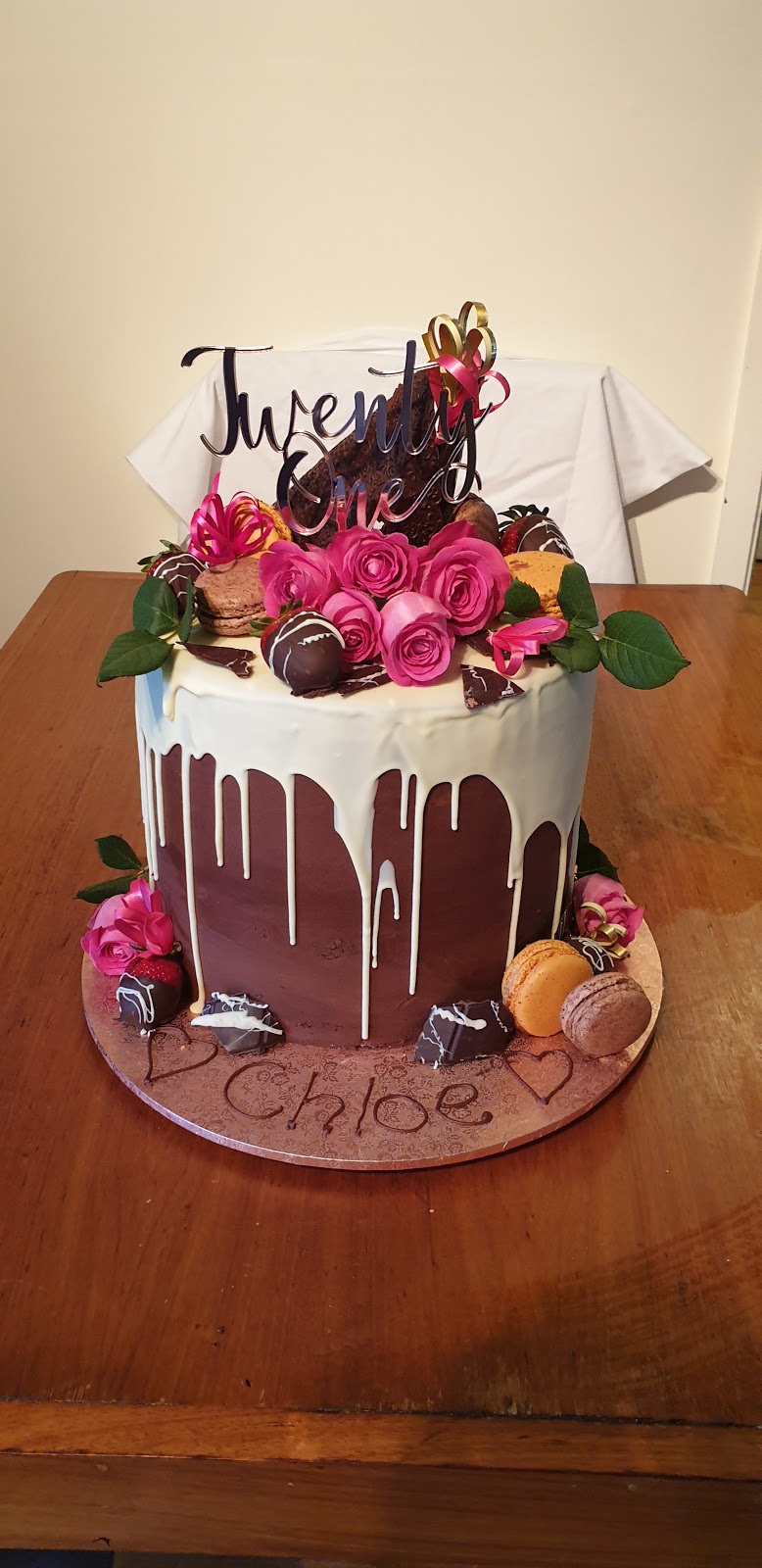Mooorish Cakes - Warragul & Gippsland celebration & wedding cake | 29 Chitalwood Ct, Nilma VIC 3821, Australia | Phone: 0413 819 566