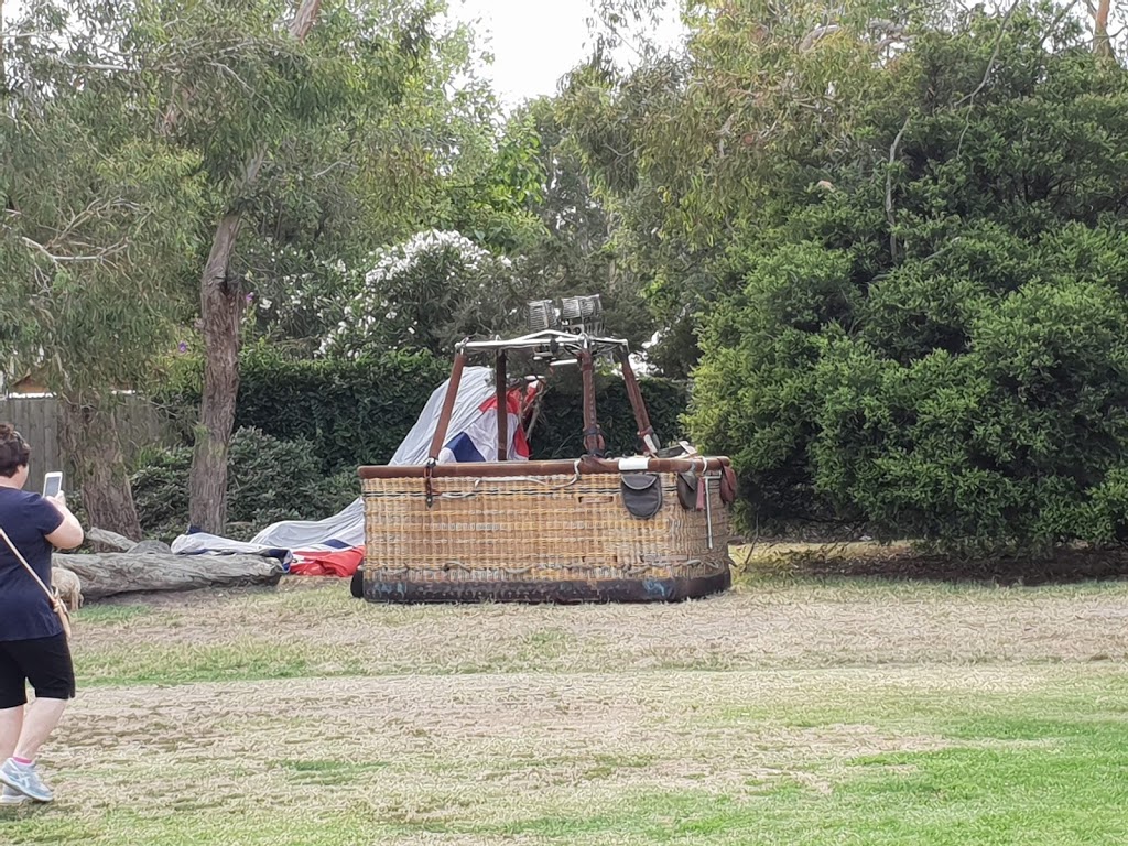 Terrara Park Playground | park | 4 Mitchelton Ct, Vermont South VIC 3133, Australia