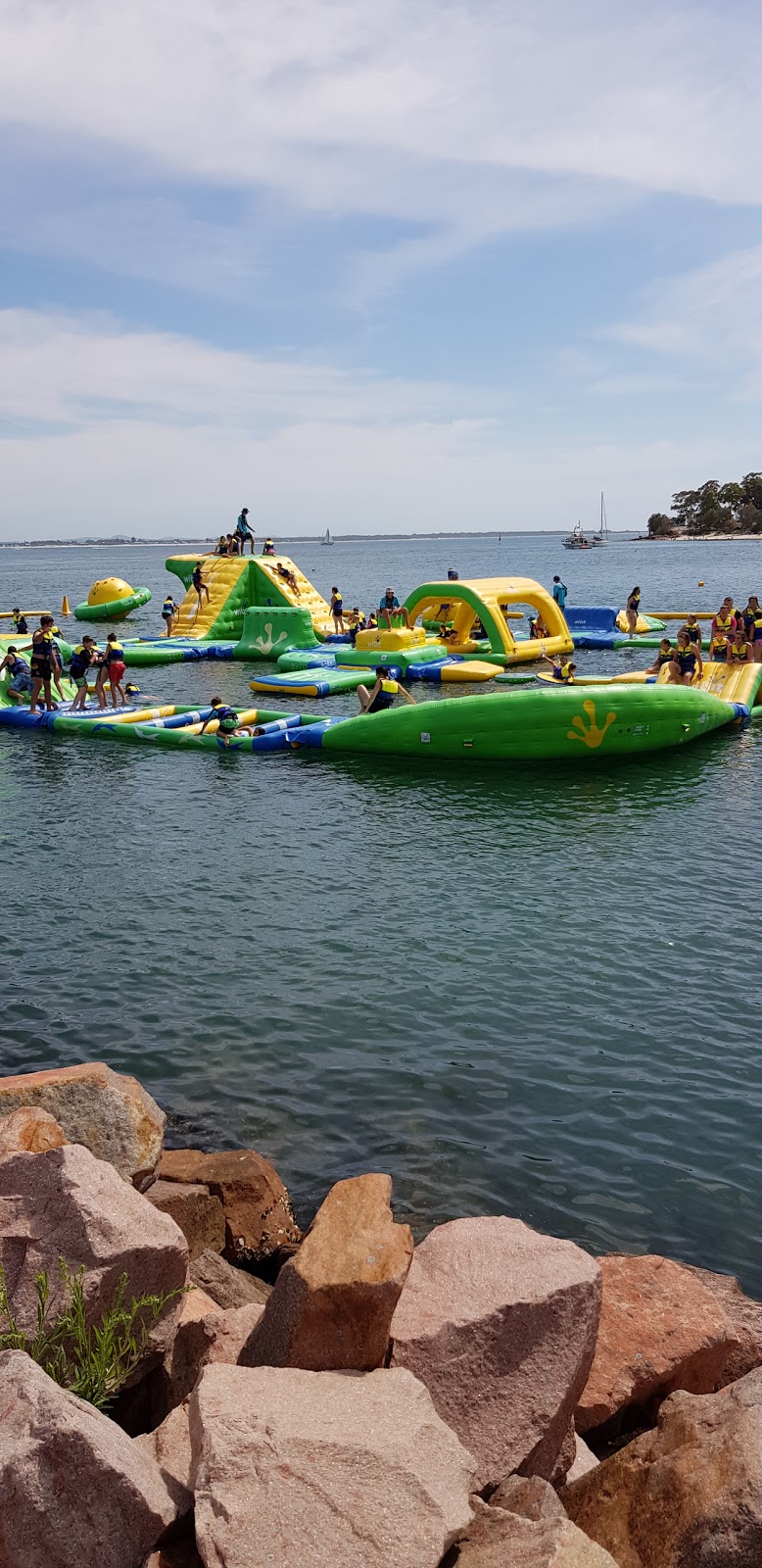 SPLASH Waterpark | amusement park | 40 Victoria Parade, Nelson Bay NSW 2315, Australia | 0435793199 OR +61 435 793 199