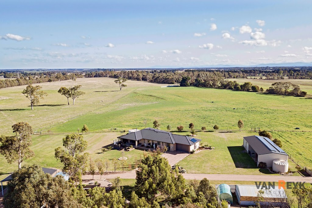 VAN REYK REAL ESTATE BAIRNSDALE | 7 Fitzgerald St, Bairnsdale VIC 3875, Australia | Phone: 0409 524 780