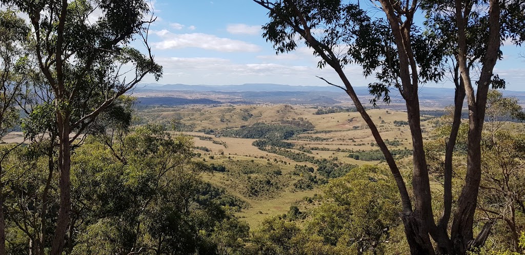 Boat Mountain Conservation Park | Tablelands QLD 4605, Australia