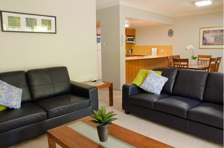 Bila Vista Holiday Apartments | lodging | 37-43 Golden Four Dr, Bilinga QLD 4225, Australia | 0755369099 OR +61 7 5536 9099