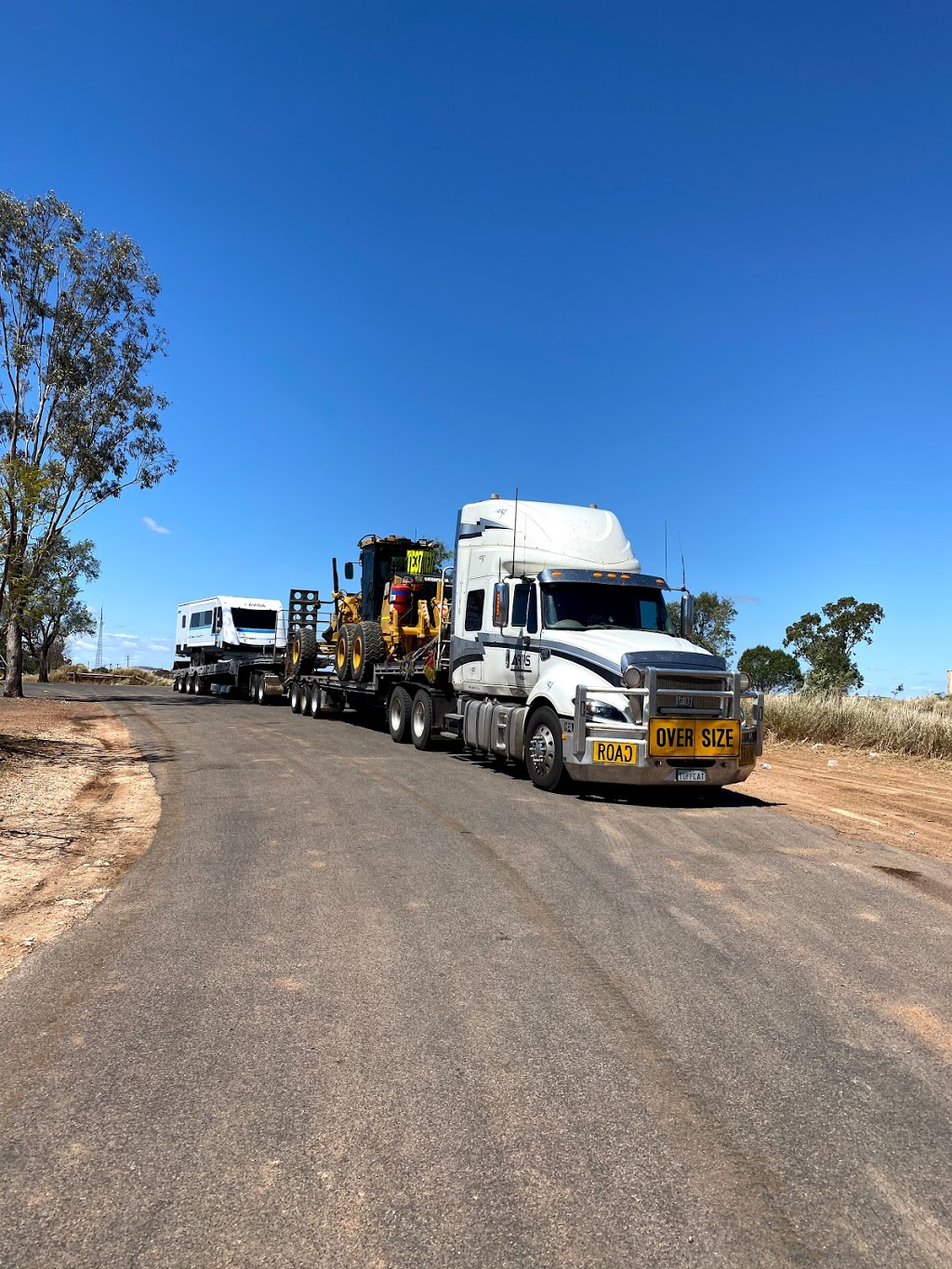 Ams Mining Transport | 10 Thorpe St, Moranbah QLD 4744, Australia | Phone: (07) 4941 9933