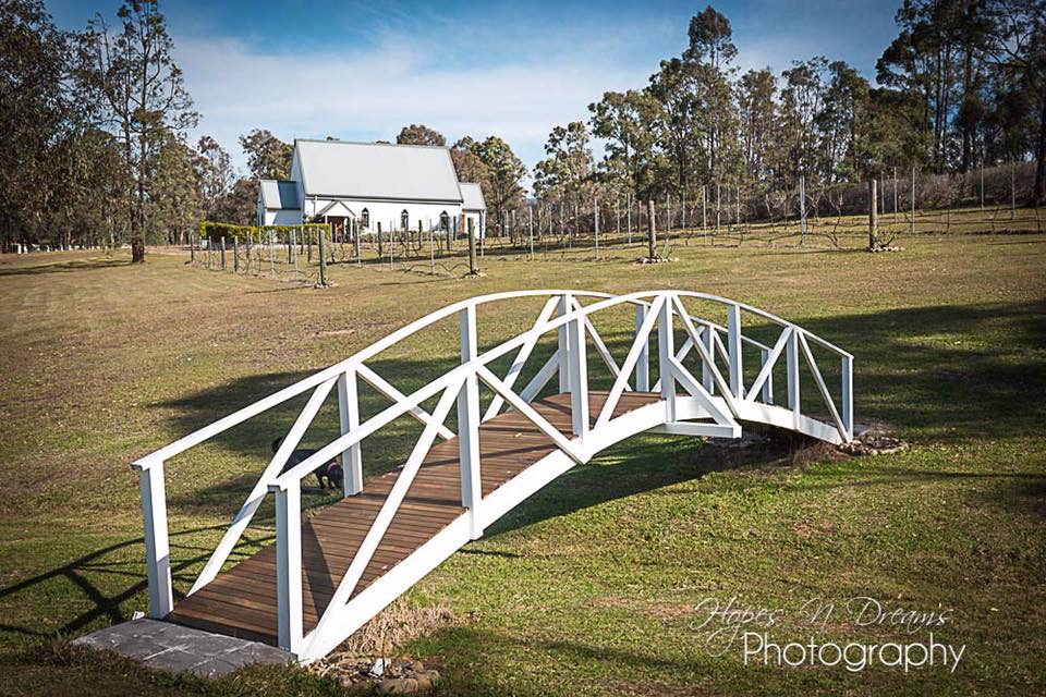 Lovedale Wedding Chapel and Reception | 842 Lovedale Rd, Allandale NSW 2320, Australia | Phone: 0447 923 888