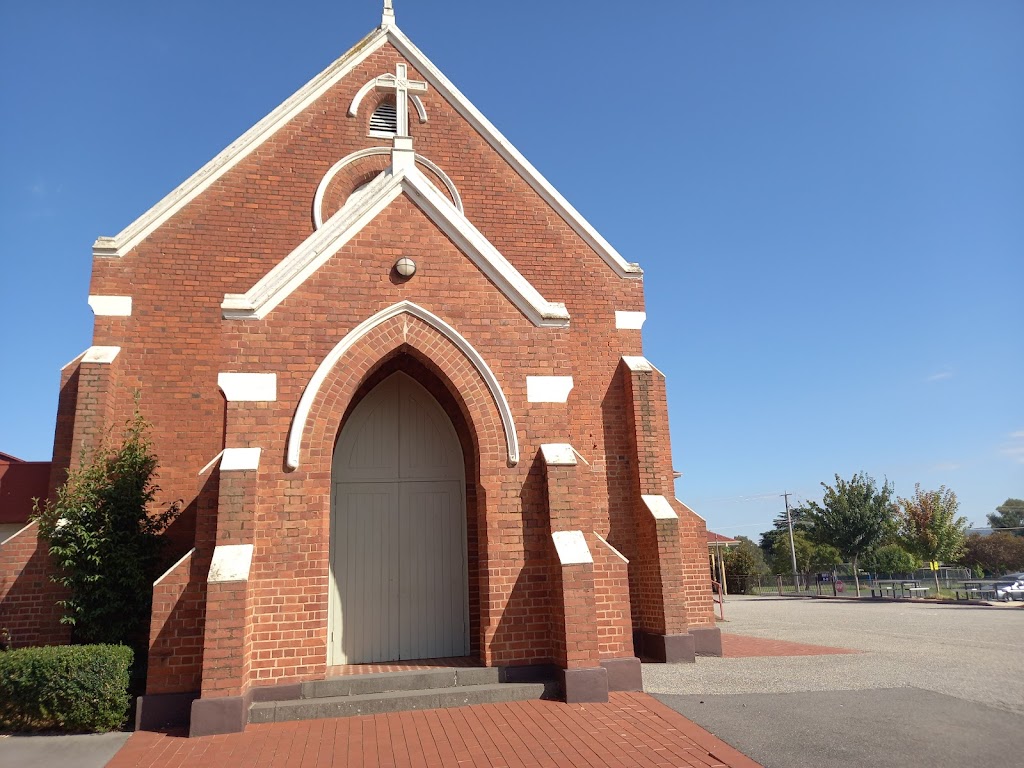 St Augustines Catholic Church | church | 55 High St, Wodonga VIC 3690, Australia | 0260243366 OR +61 2 6024 3366