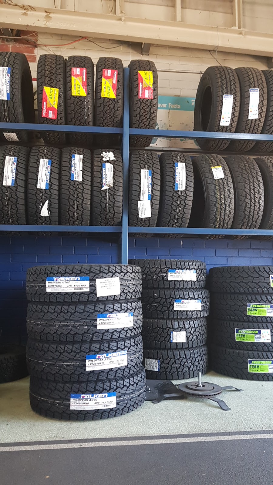 Bomaderry Tyres | car repair | 36A Bolong Rd, Bomaderry NSW 2541, Australia | 0244233922 OR +61 2 4423 3922