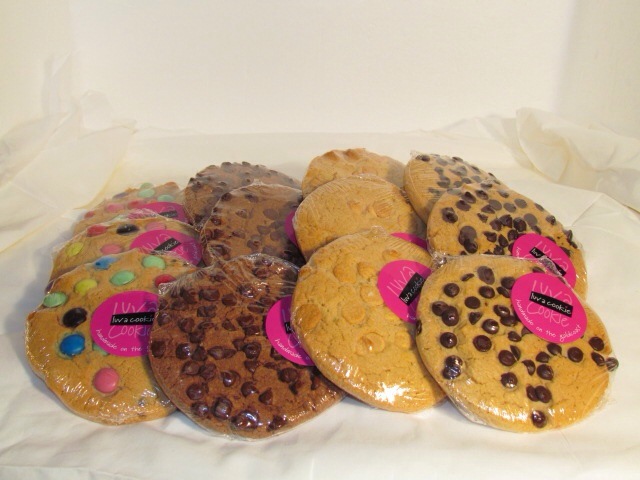 Luv A Cookie | bakery | 8/13 Expansion St, Molendinar QLD 4214, Australia | 0755645771 OR +61 7 5564 5771