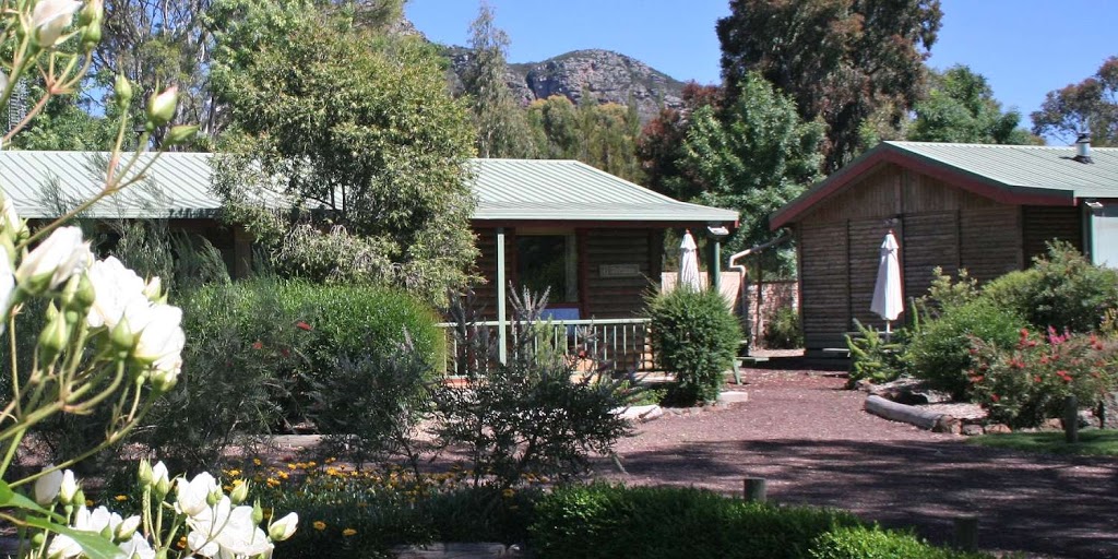 Southern Grampians Cottages | lodging | 31-39 Victoria Valley Rd, Dunkeld VIC 3294, Australia | 0355772457 OR +61 3 5577 2457