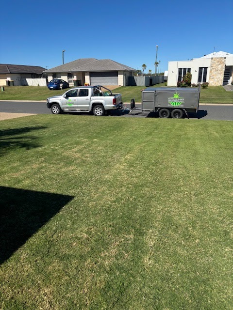 Yeppoon Lawn Maintenance | 11 Dune Cir, Lammermoor QLD 4703, Australia | Phone: 0407 903 886