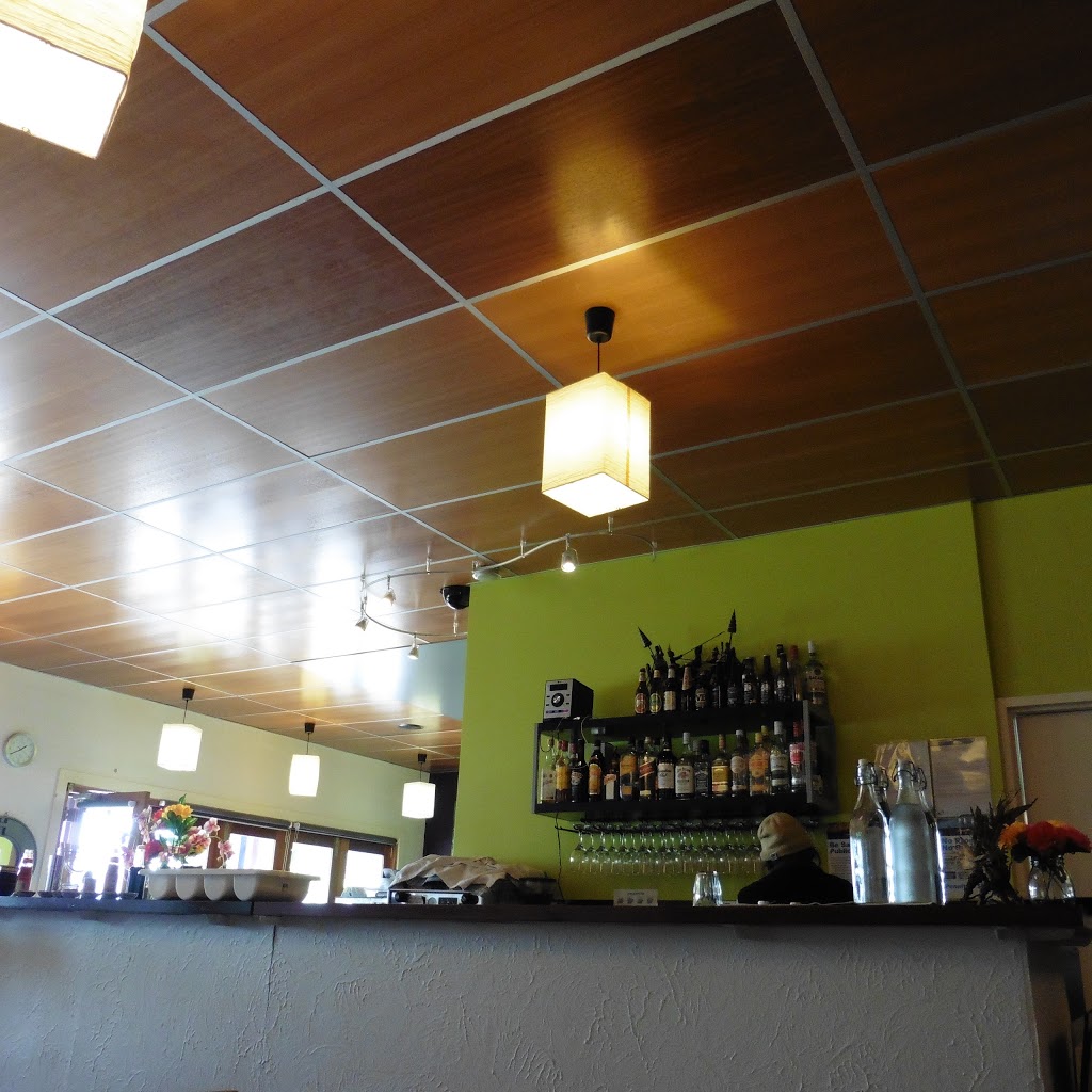 Thaihouse | restaurant | 18 Pascoe St, Apollo Bay VIC 3233, Australia | 0352376766 OR +61 3 5237 6766
