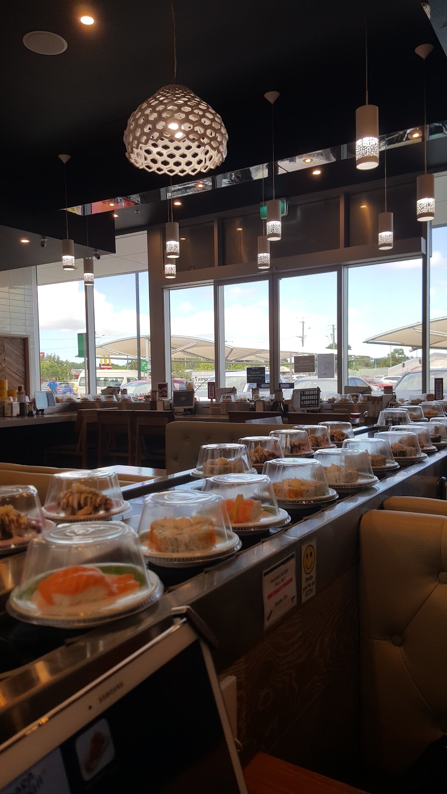 Wara Sushi | restaurant | Shop2, 6/10 Logandowns Dr, Meadowbrook QLD 4131, Australia | 0734164364 OR +61 7 3416 4364