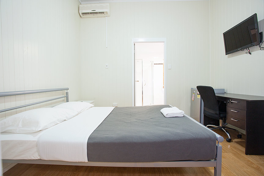 Mycow Accommodation Greetham Street | lodging | 13 Greetham St, Sarina QLD 4737, Australia | 0749522806 OR +61 7 4952 2806