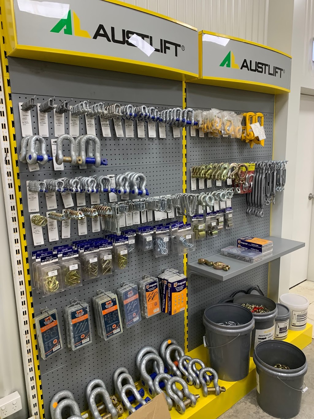 B & M Industrial Supplies | 5-7 Greenbah Rd, Moree NSW 2400, Australia | Phone: (02) 6751 1224