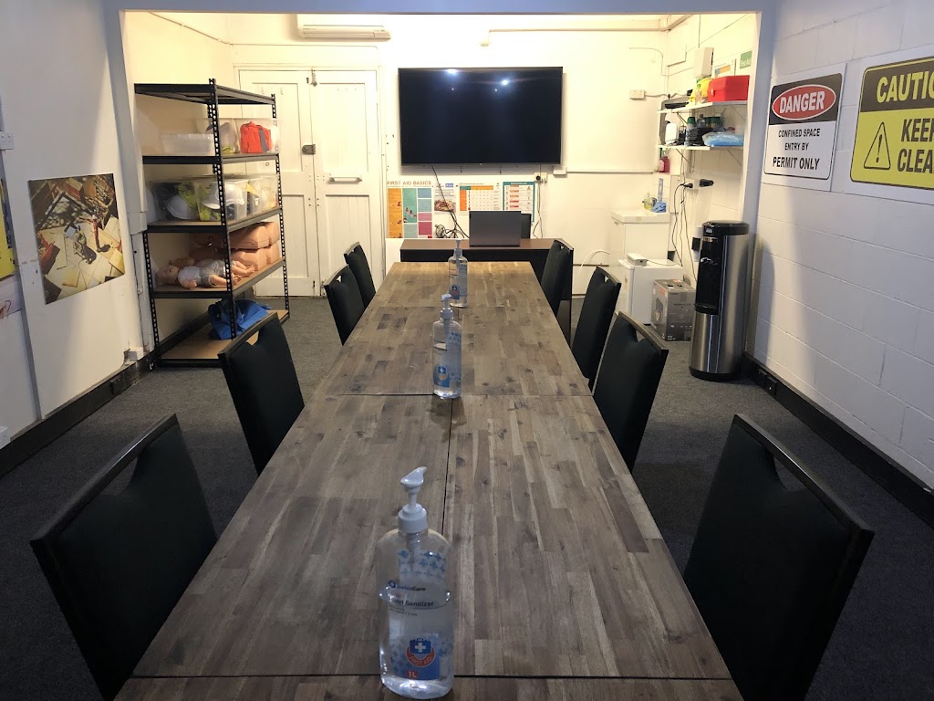 Tradie Training | 613a Robinson Rd W, Aspley QLD 4034, Australia | Phone: 1300 517 044
