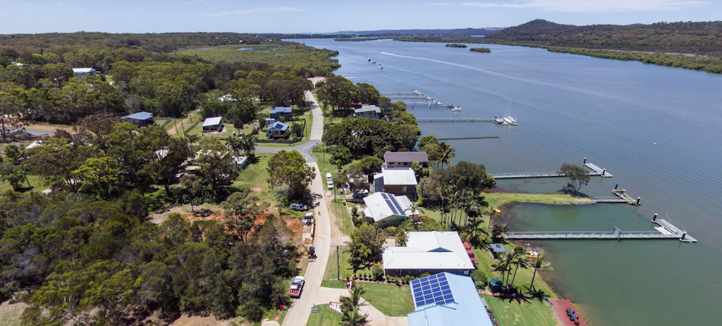 Russell Island Boat Ramp | 27 Wahine Dr, Russell Island QLD 4184, Australia