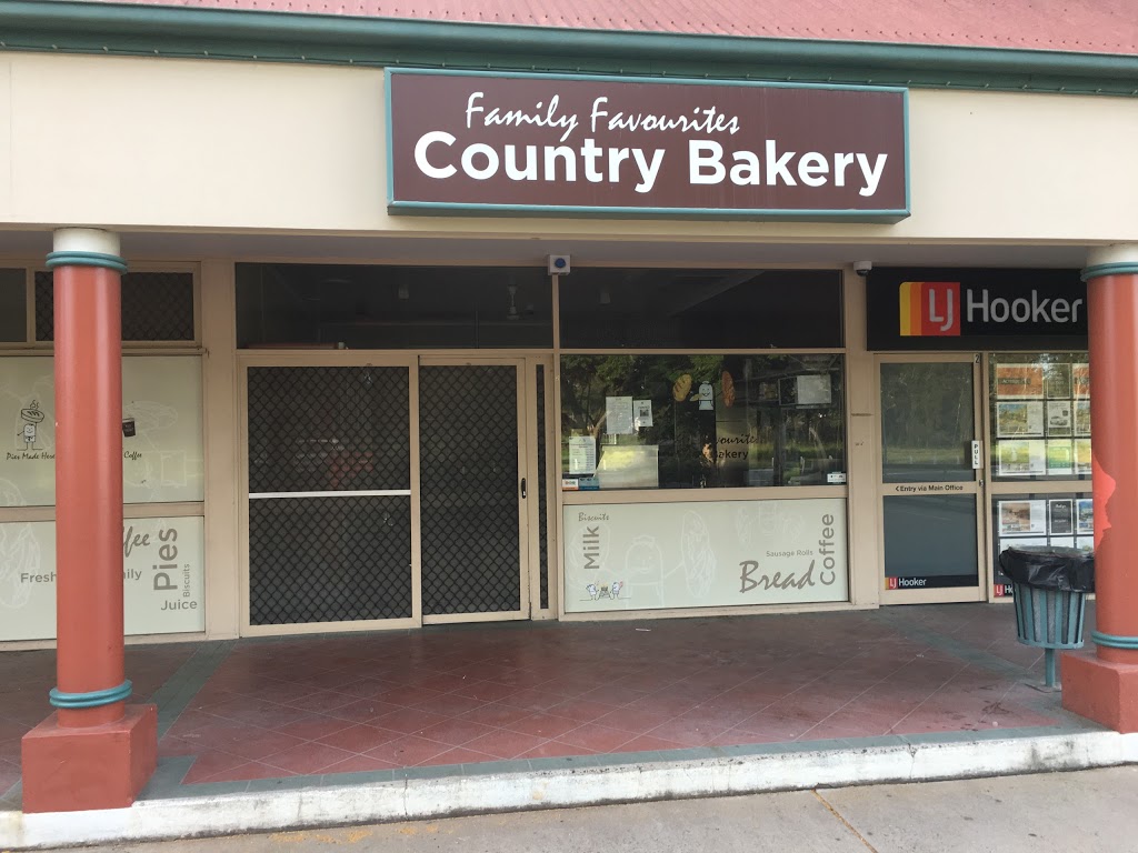 Logan Village Family Favourites Country Bakery | bakery | 1-5 Wharf St, Logan Village QLD 4207, Australia | 0755468311 OR +61 7 5546 8311