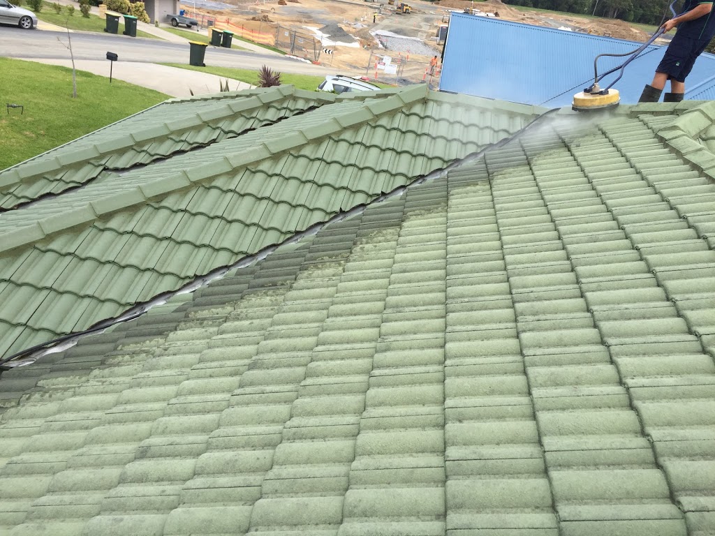 MID NORTH COAST PRESSURE CLEANING ROOF AND DRIVEWAY RESTORATIONS | roofing contractor | Lord St, East Kempsey NSW 2440, Australia | 0413643206 OR +61 413 643 206