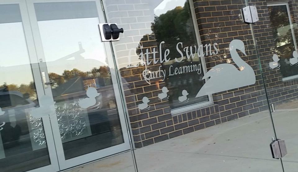 Little Swans Early Learning |  | 53 Butterworth St, Swan Hill VIC 3585, Australia | 0350322220 OR +61 3 5032 2220