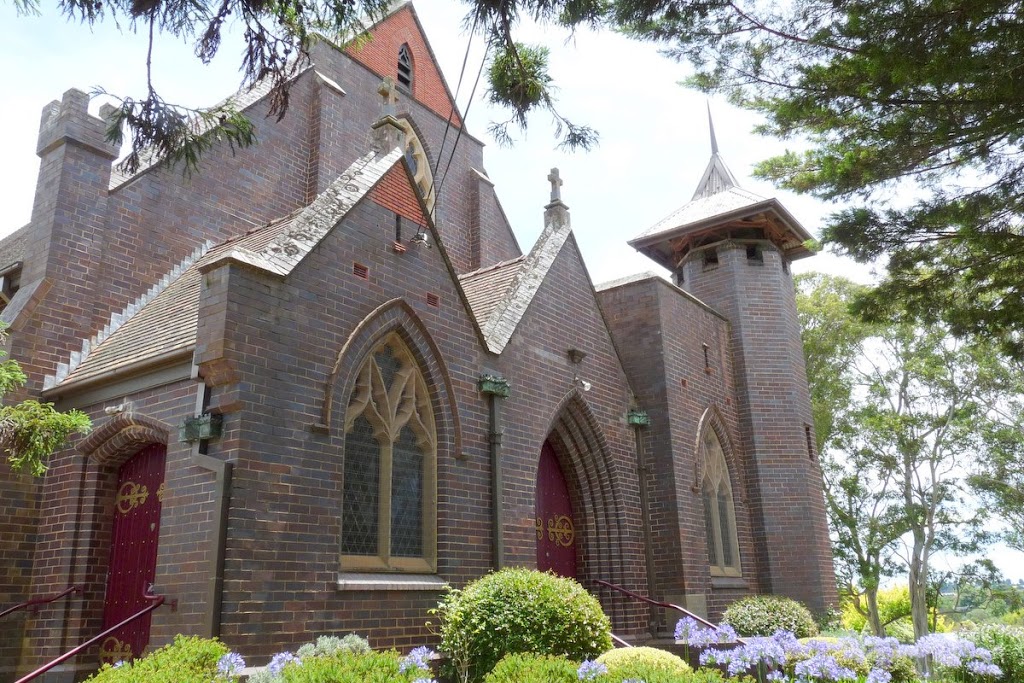 St Johns Anglican Church | church | Waite St & Browley St, Moss Vale NSW 2577, Australia | 0248681299 OR +61 2 4868 1299