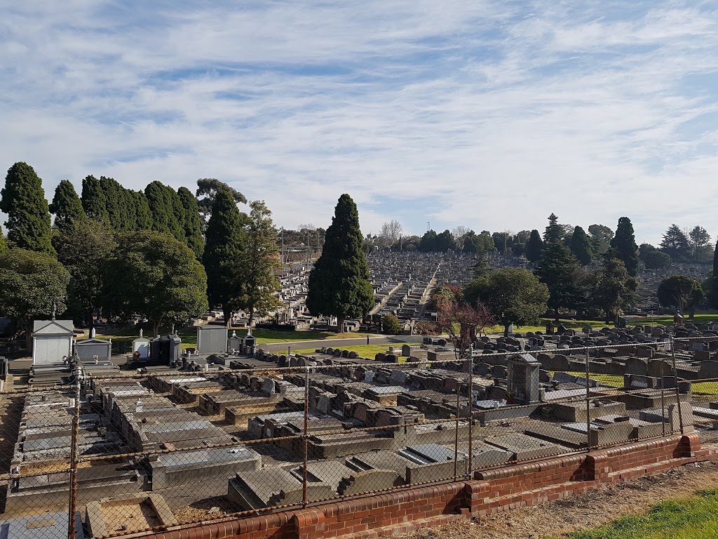 Burwood Cemetery | Burwood VIC 3125, Australia | Phone: (03) 9737 2300