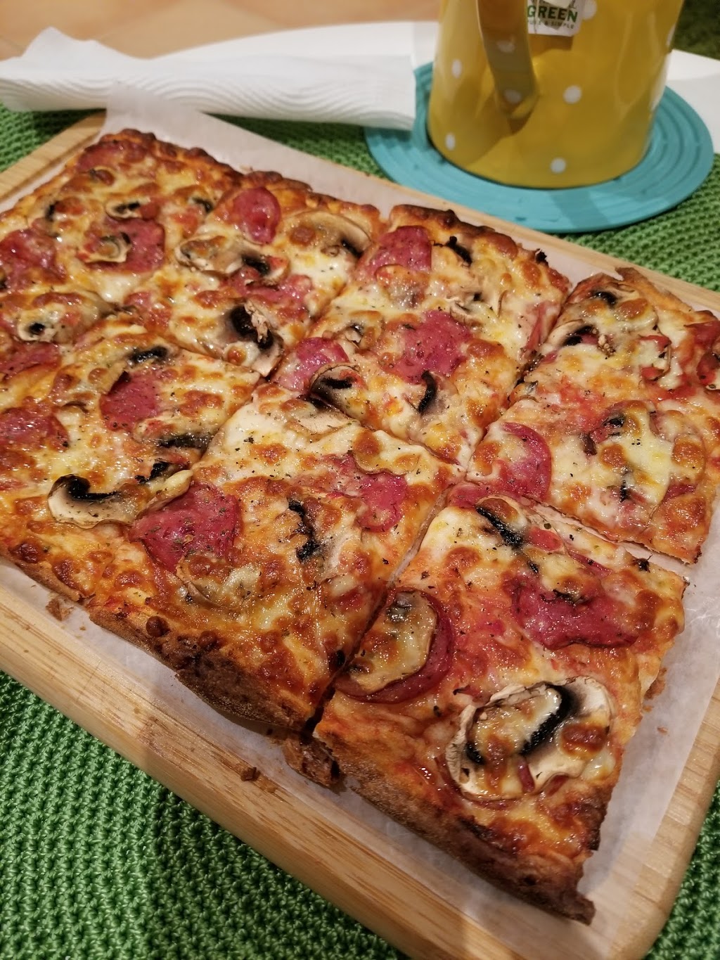 Mr Pagnotta Pizza By The Slice | 4 Frobisher Road, Osborne Park WA 6017, Australia | Phone: (08) 9444 3633