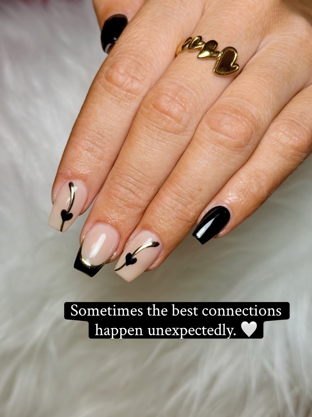 LT Nail Studio | 19 Promenade Cct, Rothwell QLD 4022, Australia | Phone: 0449 824 714