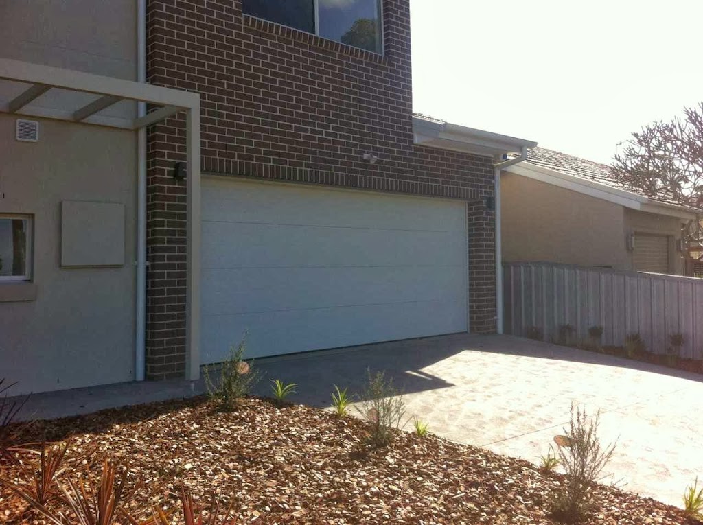 Doors 4 U Garage Doors | 39 Princeton Ave, Adamstown Heights NSW 2289, Australia | Phone: 0478 824 826