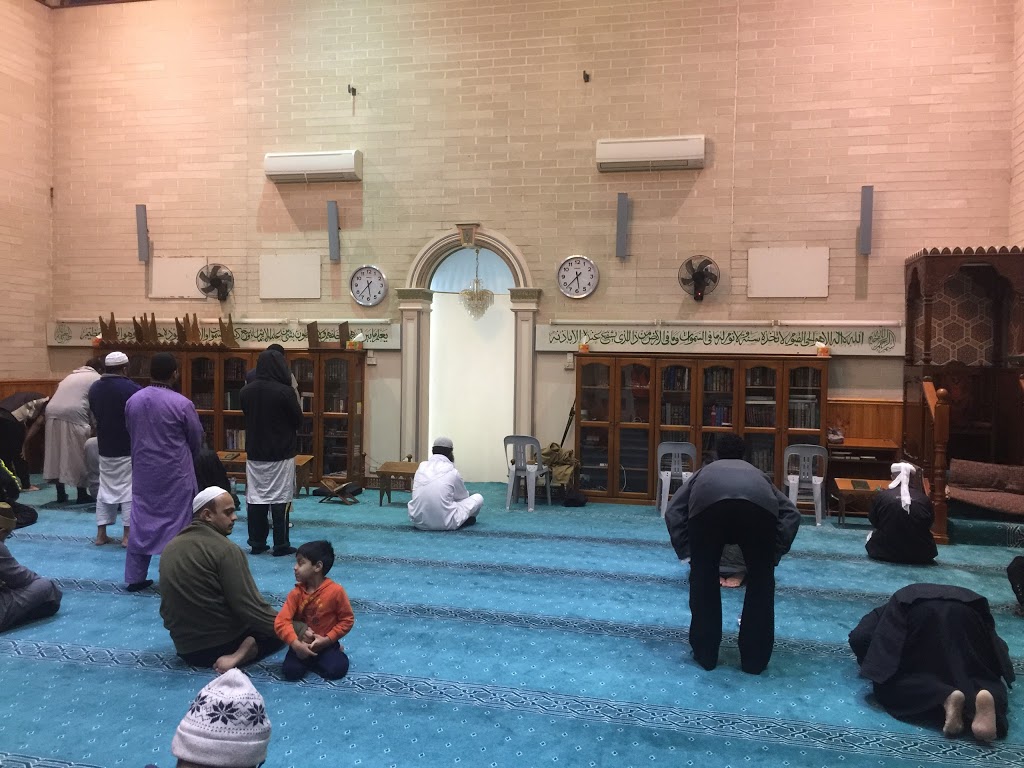 Omar Bin Al Khattab Masjid Preston | mosque | 90 Cramer St, Preston VIC 3072, Australia | 0394702424 OR +61 3 9470 2424