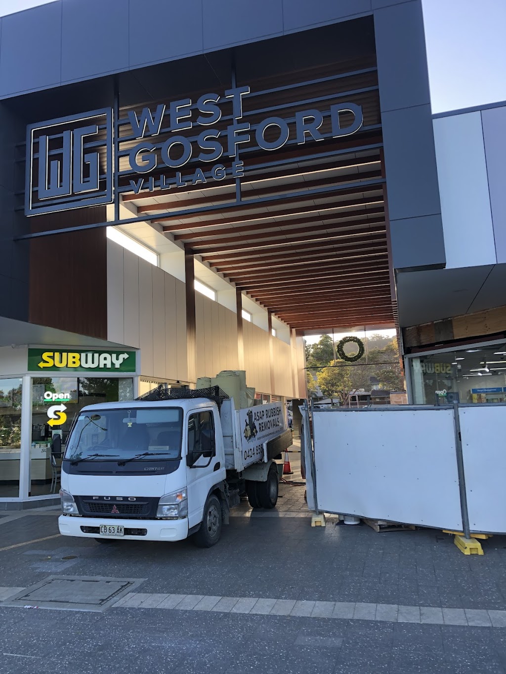 Asap Rubbish Removal | 18 Norman Ave, Sunshine NSW 2264, Australia | Phone: 0424 855 181