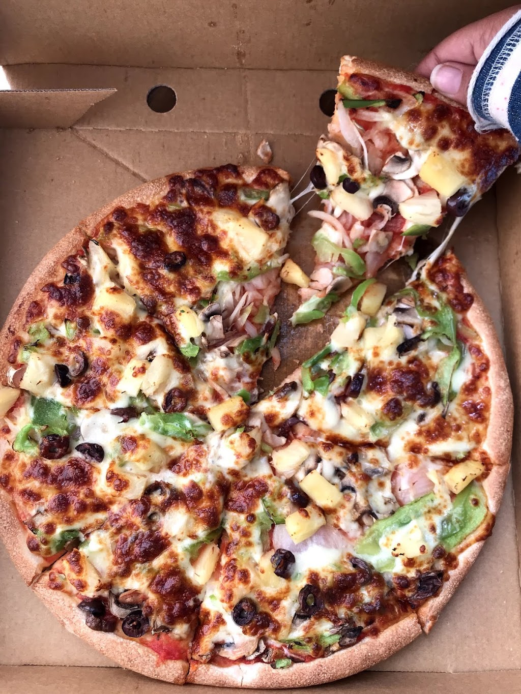 Bubba Pizza | 13/747 Tarneit Rd, Tarneit VIC 3029, Australia | Phone: (03) 9749 2444