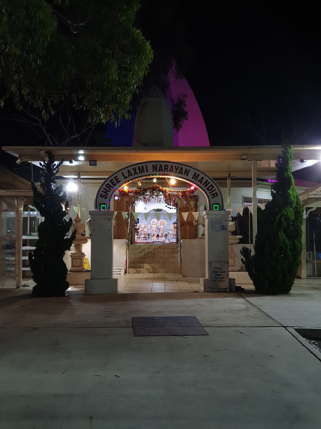 Hindu Mandir Association Of Queensland Inc | hindu temple | 46 Daymar St, Burbank QLD 4156, Australia | 0411289202 OR +61 411 289 202