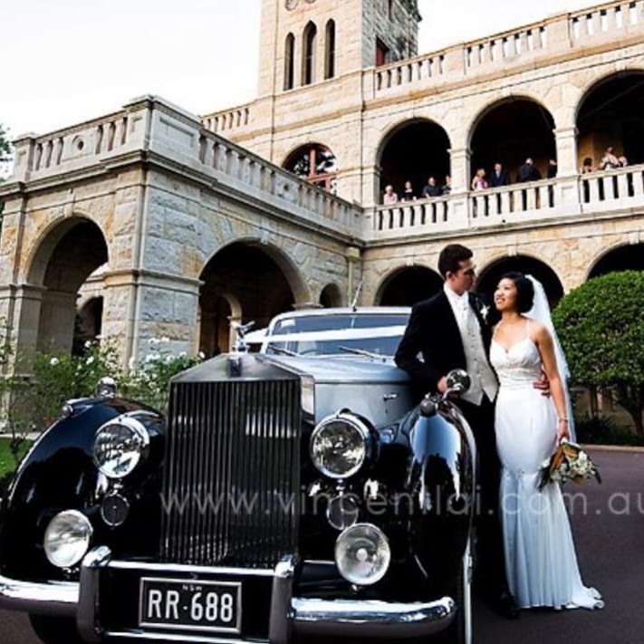 Royalty Wedding Cars Sydney | clothing store | 25 Tallwood Ave, Eastwood NSW 2122, Australia | 0298788888 OR +61 2 9878 8888