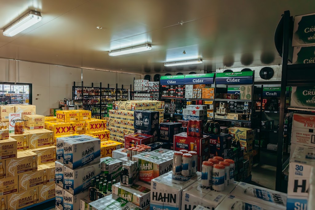 Liquor Legends Drive Thru - The Mayfair Hotel Emerald | 9/11 Mayfair Dr, Emerald QLD 4720, Australia | Phone: (07) 4987 4081