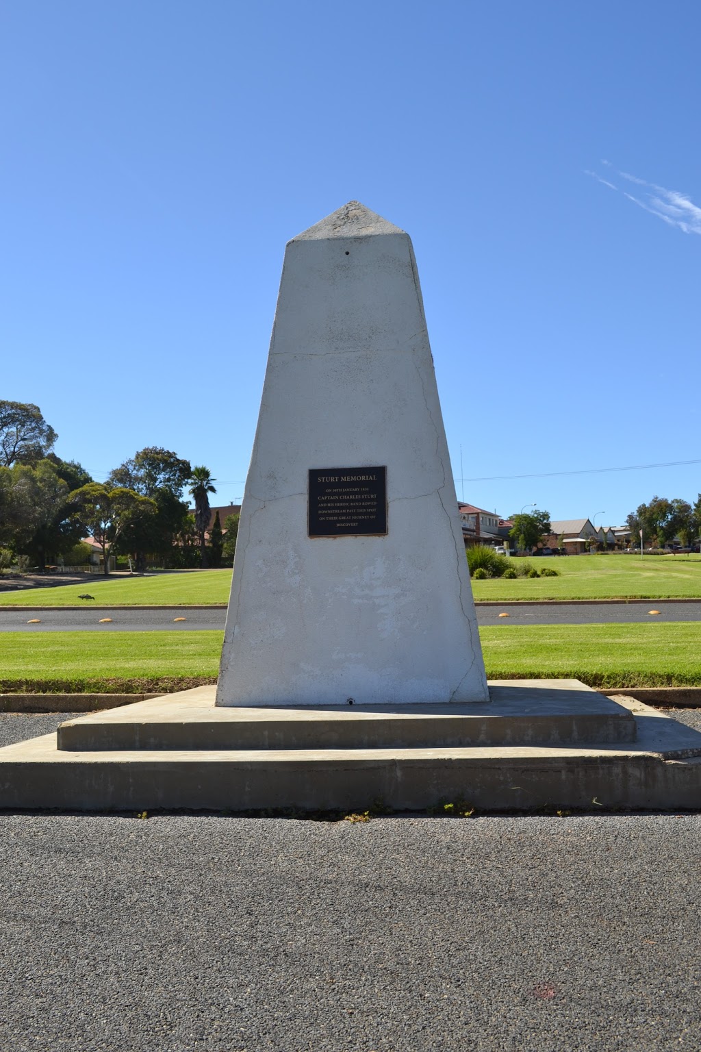 Charles Sturt Memorial plinth | park | 1 Mayfield St, Loxton SA 5333, Australia
