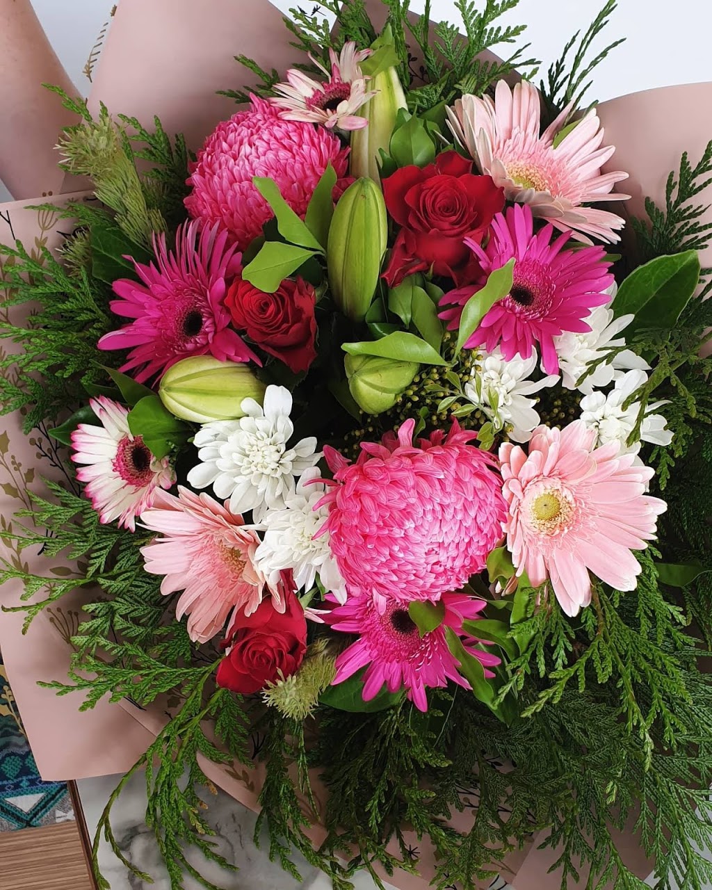 Blossoms Flower Boutique Mackay | Shop 5B Northern Beaches Central, 10 Eimeo Rd, Rural View QLD 4740, Australia | Phone: (07) 4840 2889