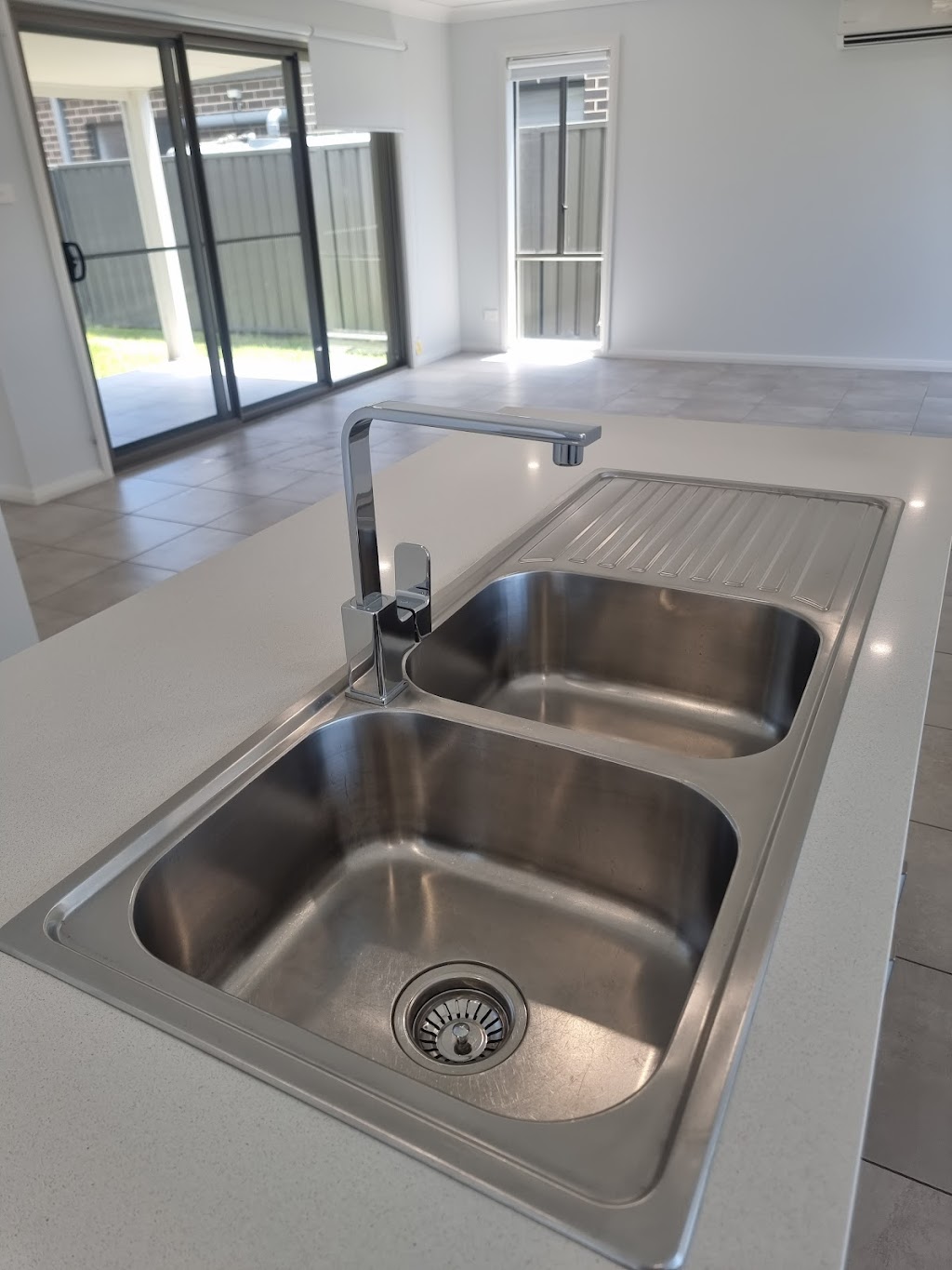 Christel clear cleaning pty ltd | Unit 2 Karoonda Cl, Rathmines NSW 2283, Australia | Phone: 0431 488 521