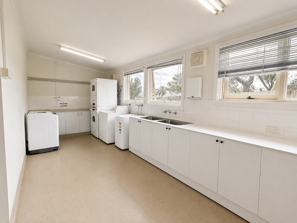 Box Hill Student Accommodation and Rooming House | 32-34 Kangerong Rd, Box Hill VIC 3128, Australia | Phone: 0489 143 149