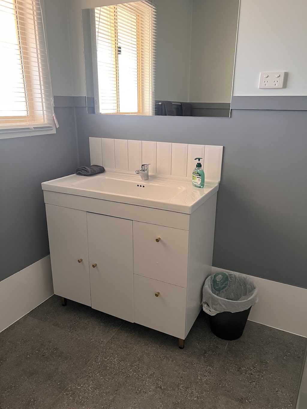 Cobar Rest | 2 Cowper St, Cobar NSW 2835, Australia | Phone: 0417 515 056
