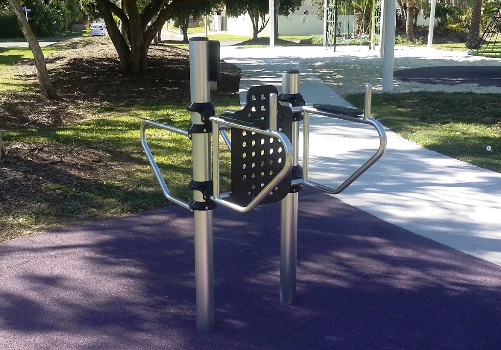 Agnes Street Park Fitness Equipment | park | Birkdale QLD 4159, Australia