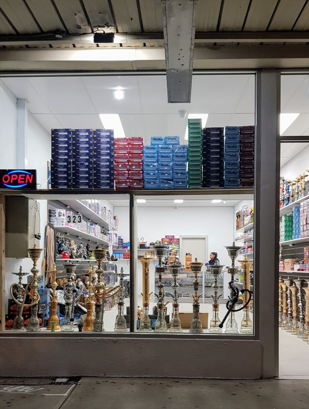 Barry Road Gift And Accessories | store | 321 Barry Rd, Campbellfield VIC 3061, Australia