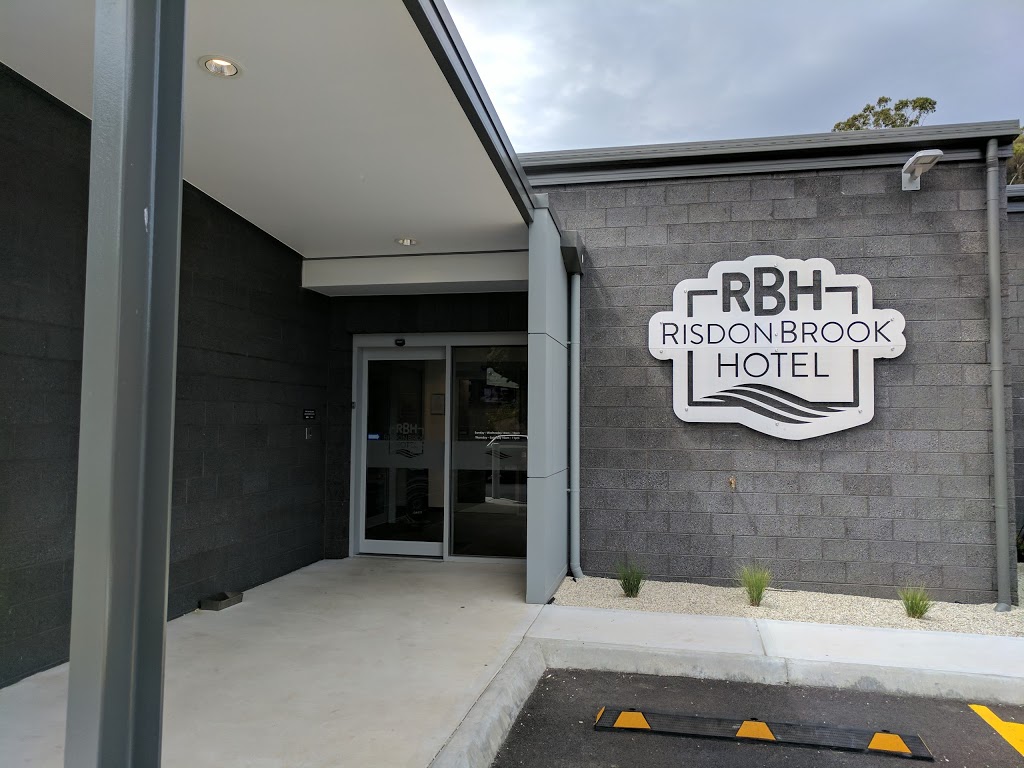 Risdon Brook Hotel | lodging | 691 E Derwent Hwy, Risdon TAS 7017, Australia | 0362430548 OR +61 3 6243 0548