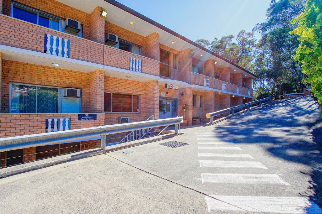 Rest easy motel | 3-5 Old Bathurst Rd, Wentworth Falls NSW 2782, Australia | Phone: 0413 094 728