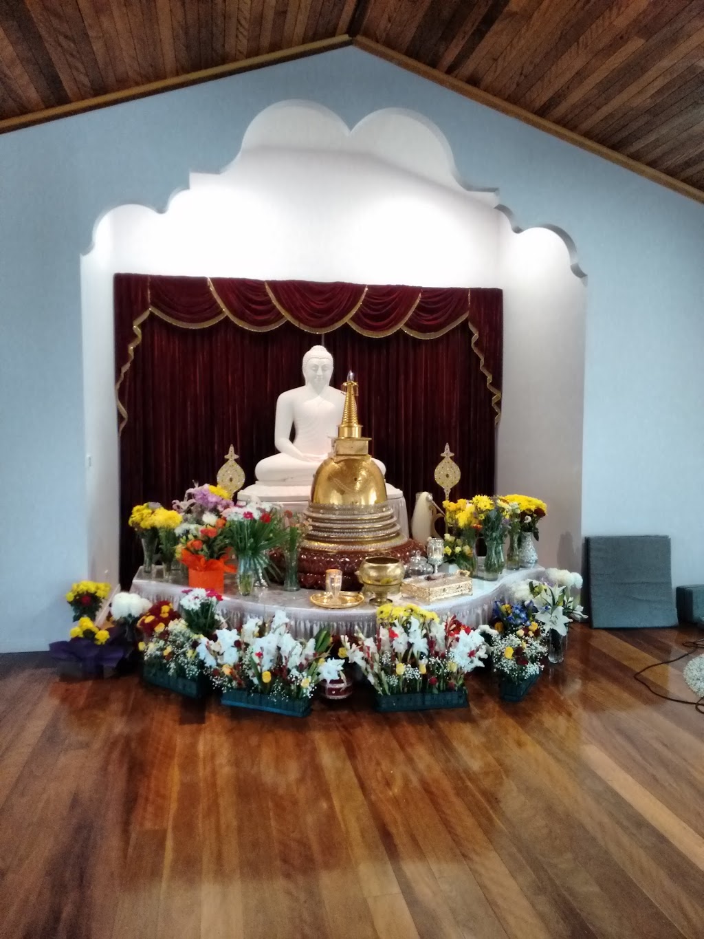 Mahamevnawa Buddhist Meditation Centre | 105 Wisemans Ferry Rd, Cattai NSW 2756, Australia | Phone: (02) 4572 8872
