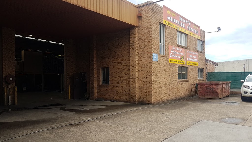Tonys Muffler Fitting Centre | 155-157 Newbridge Rd, Chipping Norton NSW 2170, Australia | Phone: (02) 9601 5899