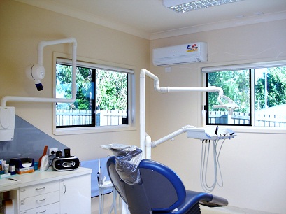 Manly West Dental Centre | dentist | 371 Manly Rd, Manly West QLD 4179, Australia | 0731133568 OR +61 7 3113 3568