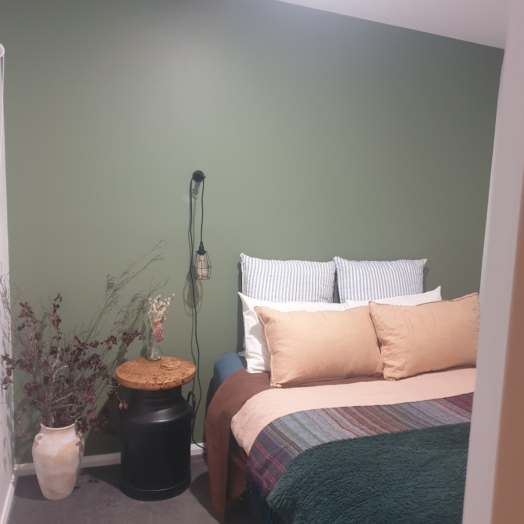 Blyth Retreat | 35 Blyth Parade, Great Bay TAS 7150, Australia | Phone: 0407 818 616