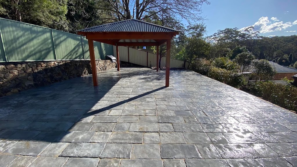 Star Lawns - The Bark Side | 4 Woolmers Cres, Mardi NSW 2259, Australia | Phone: 0480 612 881