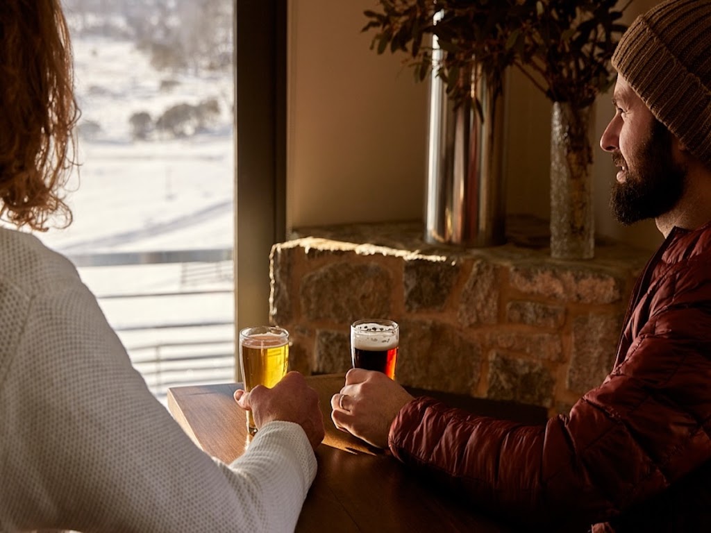 The Stallions Restaurant & Bar (open during ski season) | 20 Candle Heath Rd, Perisher Valley NSW 2624, Australia | Phone: 0477 010 138