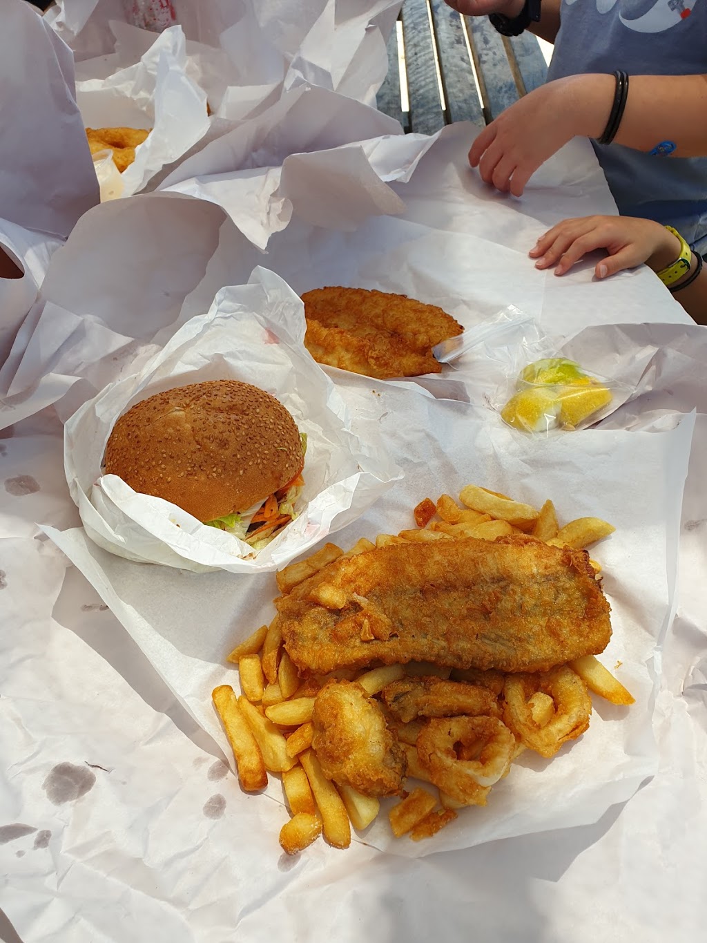 Wollaston Fish and Chips | restaurant | 1/1 Henley Dr, East Bunbury WA 6230, Australia | 0897213780 OR +61 8 9721 3780